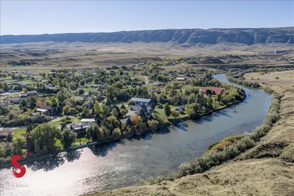 $1,300,000 | 7688 West Riverside Drive, Casper, WY 82604
