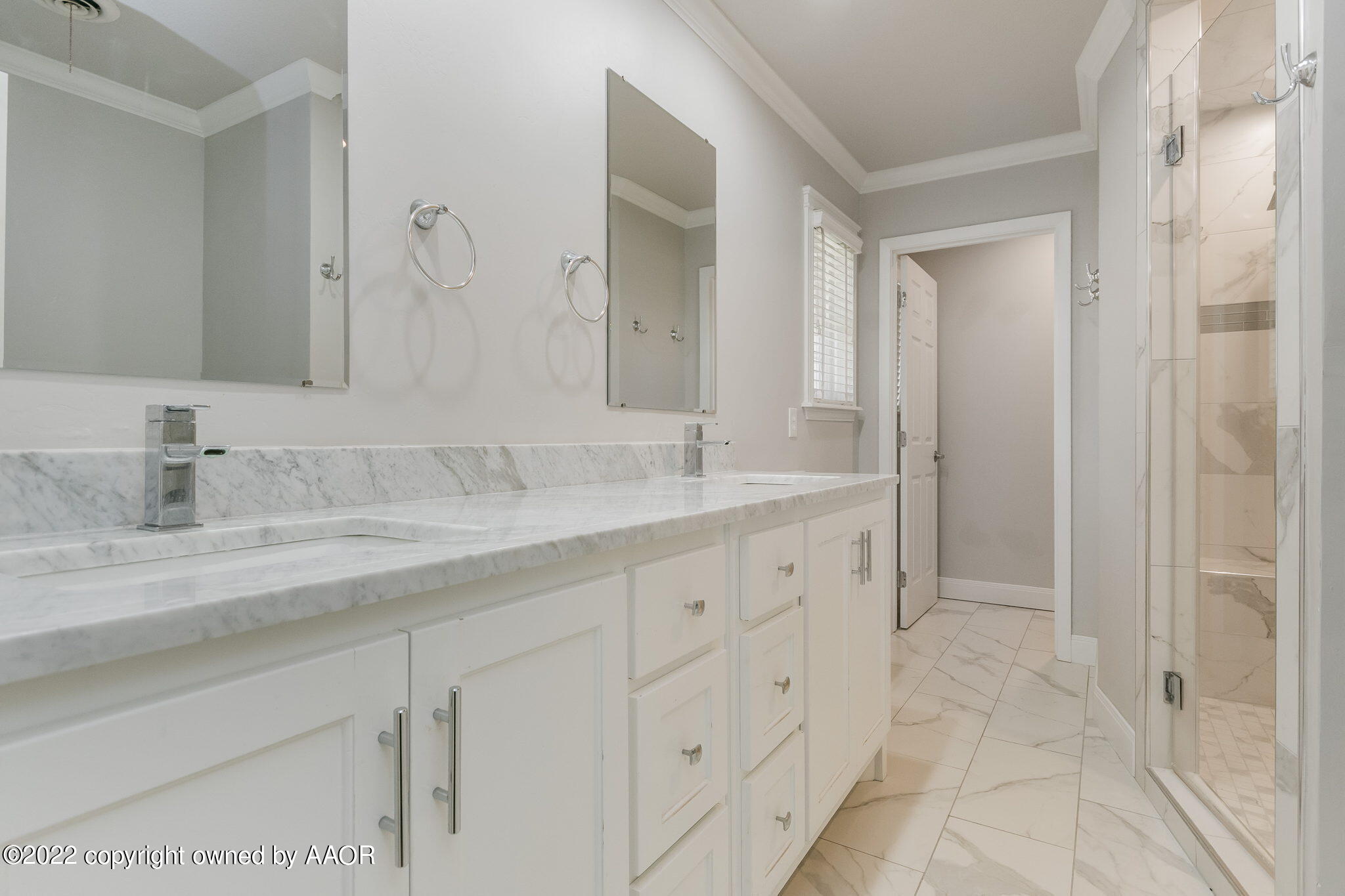 3702 Rutson Drive Amarillo, TX 79109 - Photo 13 of 27 web_Master Bathroom