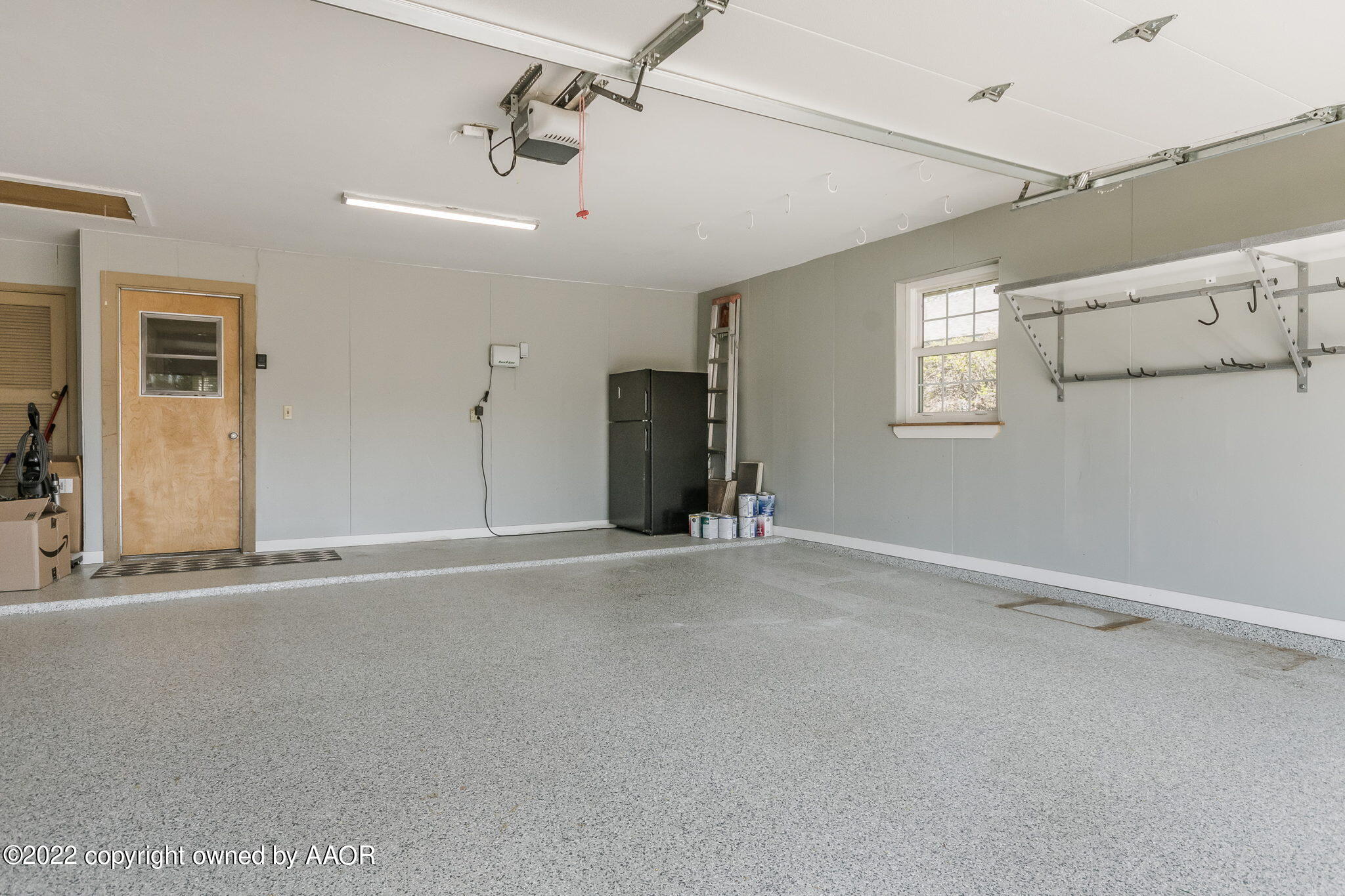 3702 Rutson Drive Amarillo, TX 79109 - Photo 25 of 27 web_Garage (1)