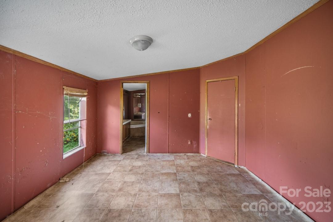 902 Aderholdt Road Lincolnton, NC 28092 - Photo 14 of 27 Gallery Image 14