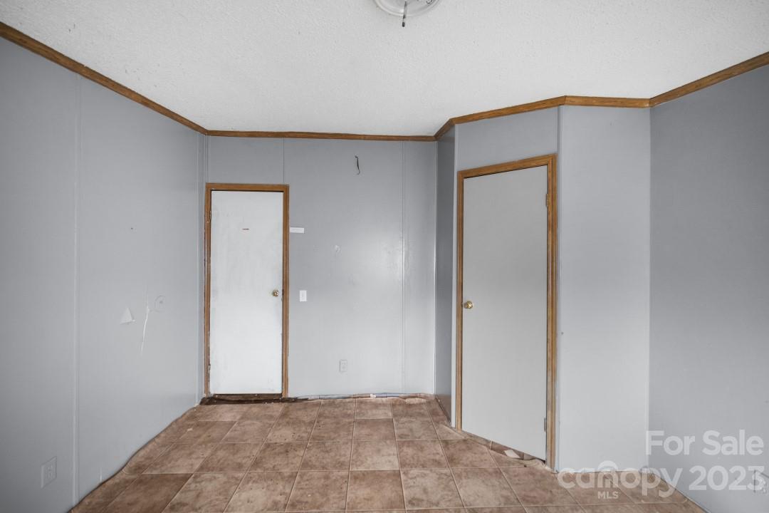 902 Aderholdt Road Lincolnton, NC 28092 - Photo 10 of 27 Gallery Image 10