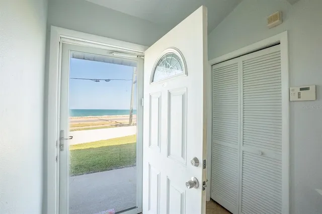 $389,000 | 2898 Ocean Shore Boulevard, Unit 401, Ormond Beach, FL 32176