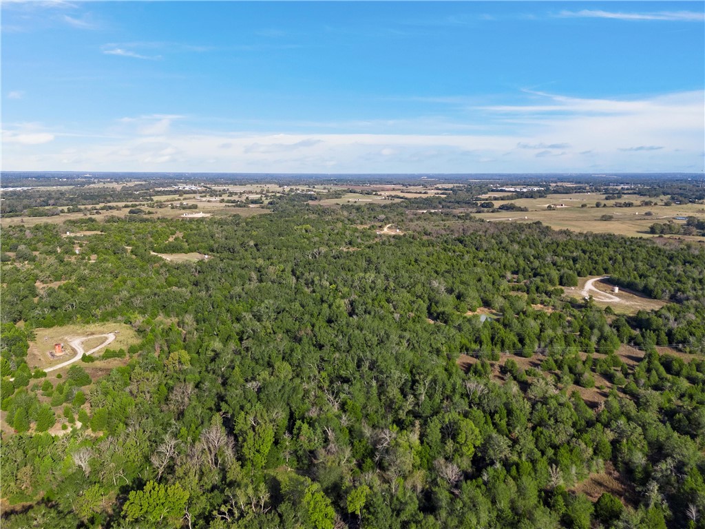 489 W West Teague, TX 75860 - Photo 7 of 10 a view of a city with an ocean
