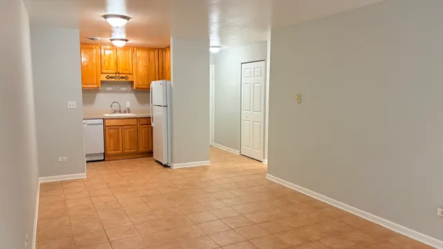 $135,000 | 310 Lathrop Avenue, Unit 307, Forest Park, IL 60130