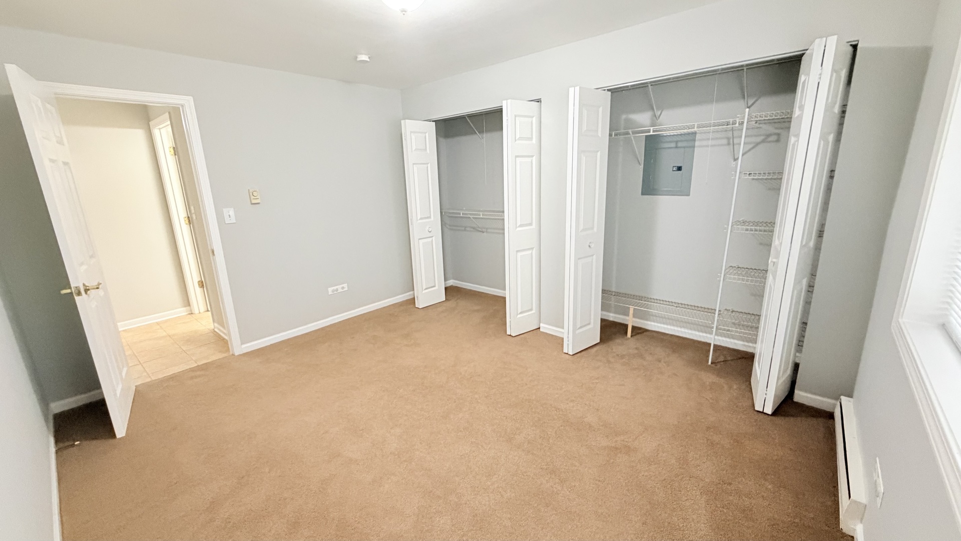 310 Lathrop Avenue, Unit 307 Forest Park, IL 60130 - Photo 39 of 41 an empty room with windows