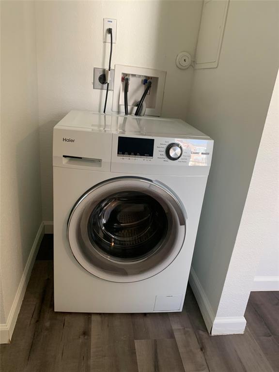 911 West 22nd Street, Unit 203 Austin, TX 78705 - Photo 11 of 13 a utility room with dryer and washer