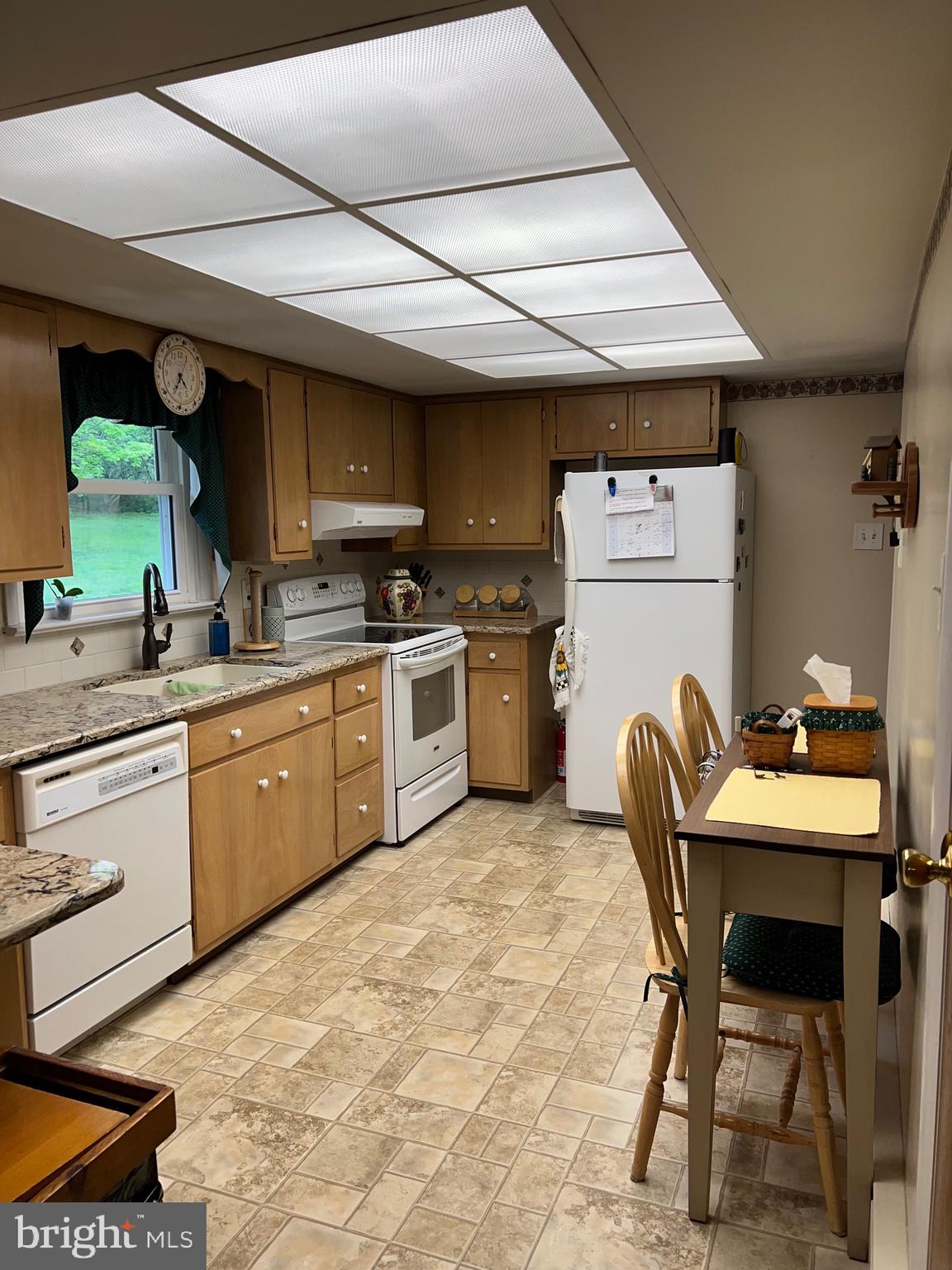 649 Seidels Run Road Leesport, PA 19533 - Photo 20 of 48 All appliances remain in kitchen