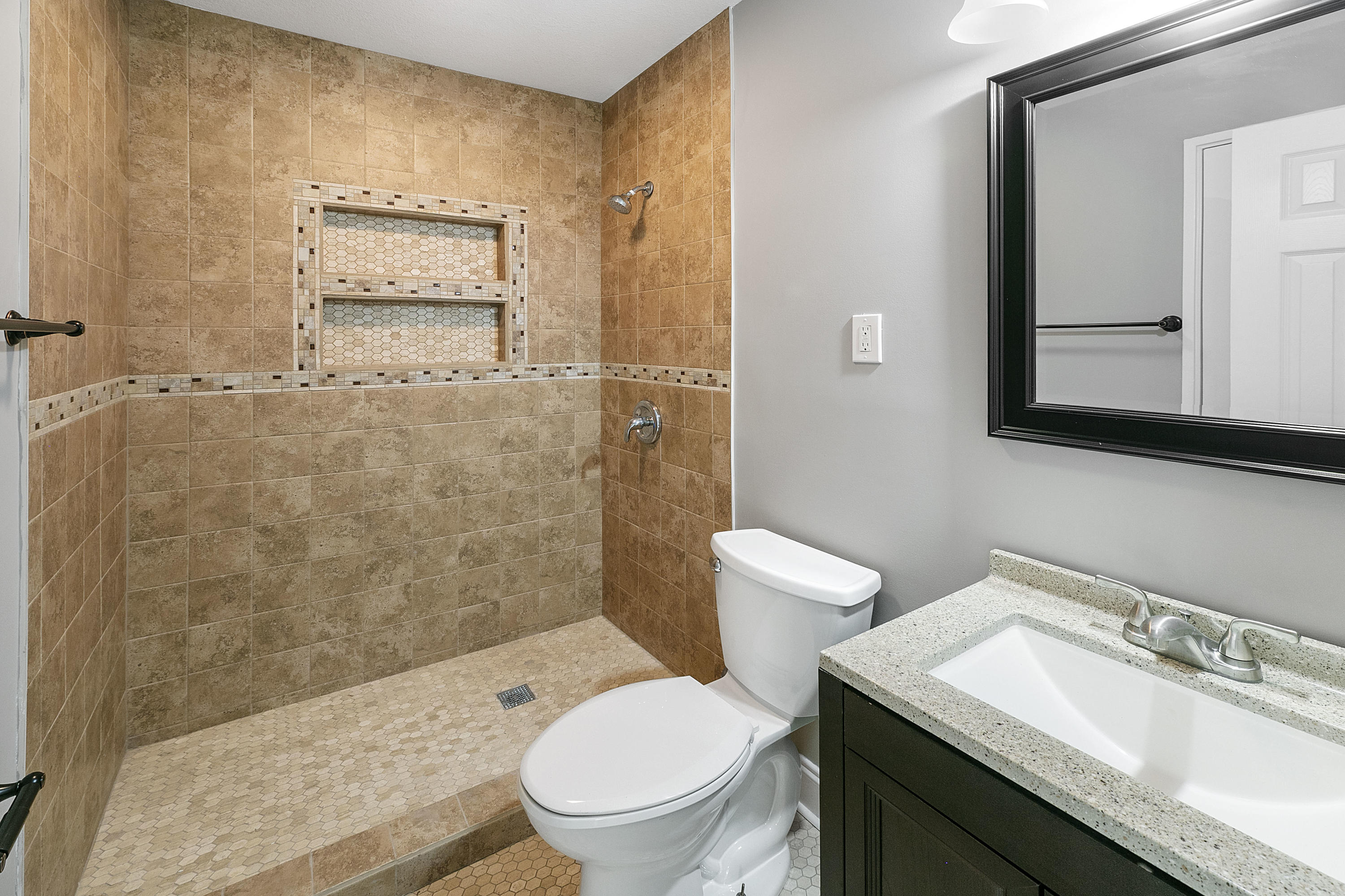 112 Amherst Lane Oak Ridge, TN 37830 - Photo 10 of 18 1L9A8597