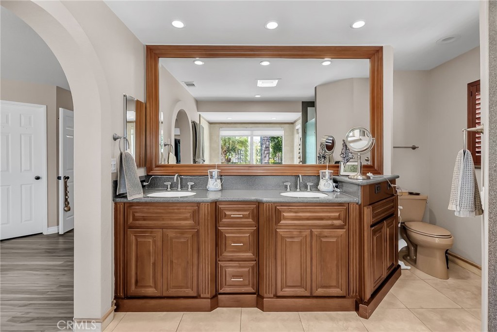 6712 Mission Grove Parkway North Riverside, CA 92506 - Photo 16 of 52