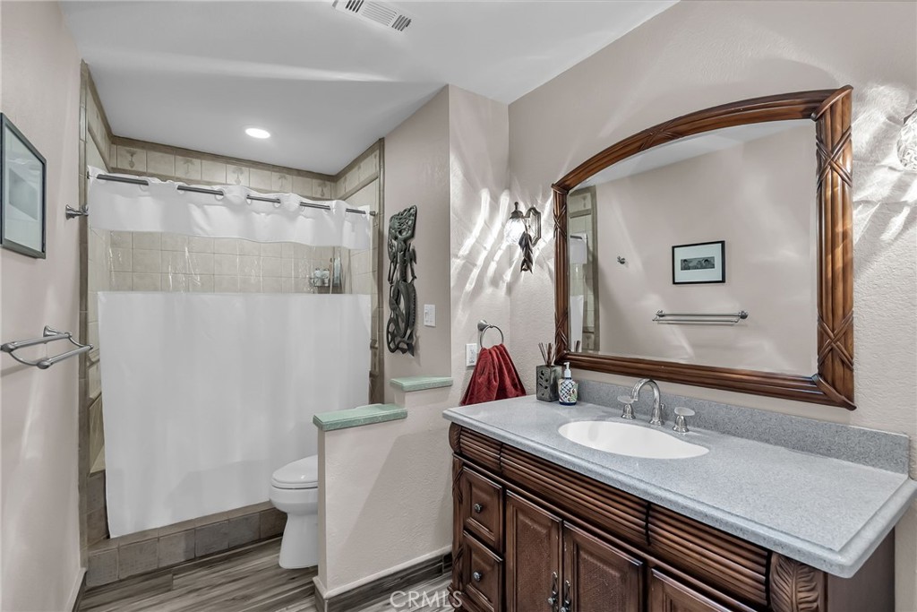 6712 Mission Grove Parkway North Riverside, CA 92506 - Photo 18 of 52