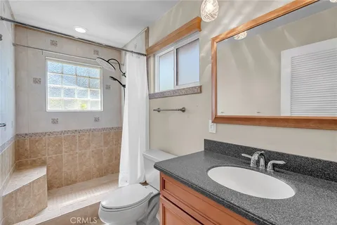 $999,999 | 6712 Mission Grove Parkway North, Riverside, CA 92506