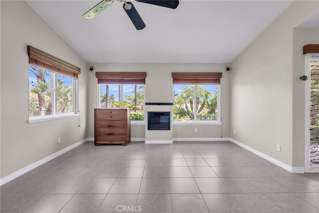 6712 Mission Grove Parkway North Riverside, CA 92506 - Photo 31 of 52