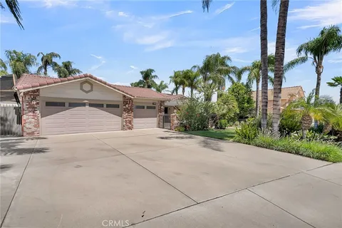 $999,999 | 6712 Mission Grove Parkway North, Riverside, CA 92506