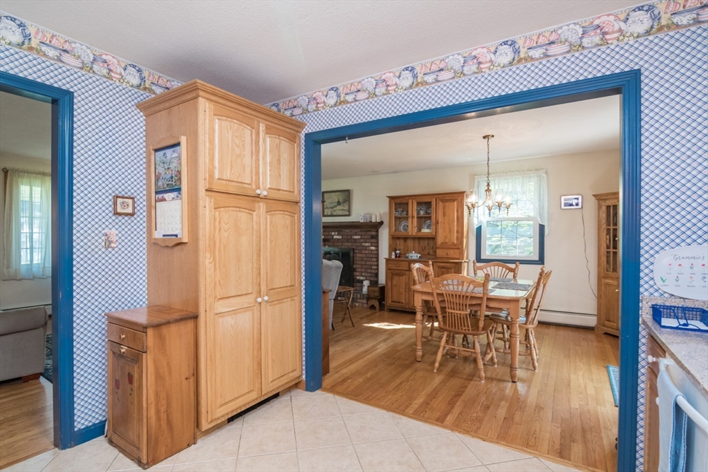 908 Burts Pit Road Northampton, MA 01062 - Photo 24 of 36