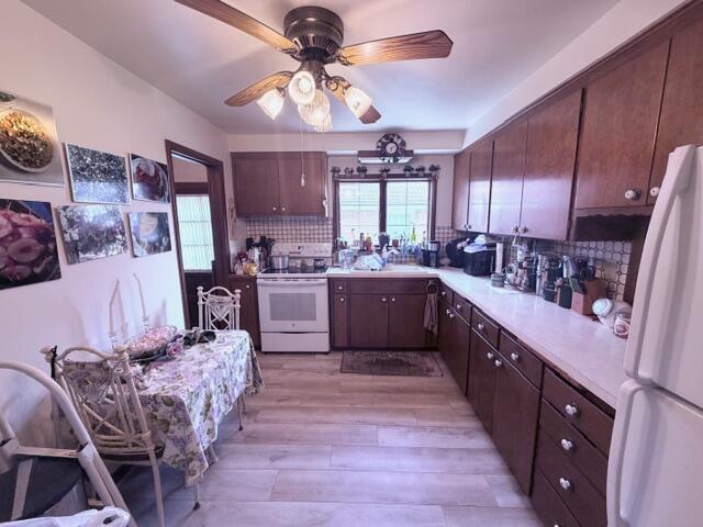 3339 6th Avenue Racine, WI 53402 - Photo 8 of 20 Kitchen