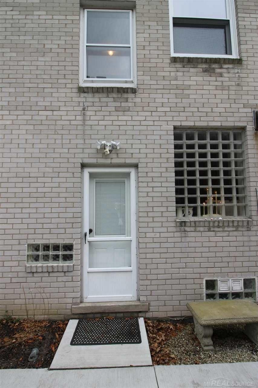 735 Harcourt Road, Unit 737 Grosse Pointe Park, MI 48230 - Photo 12 of 55