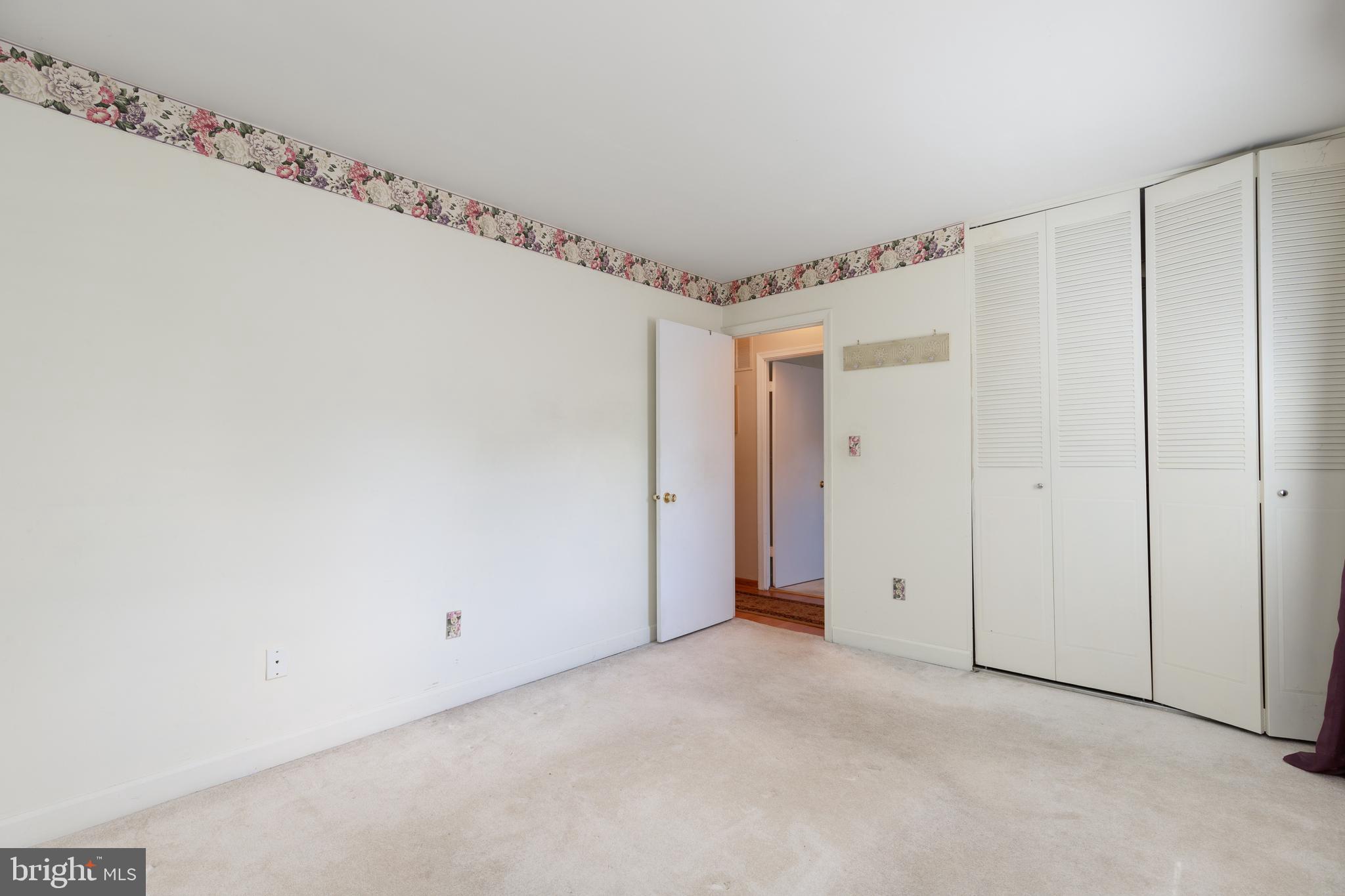 4805 Ebenezer Road Baltimore, MD 21236 - Photo 18 of 37