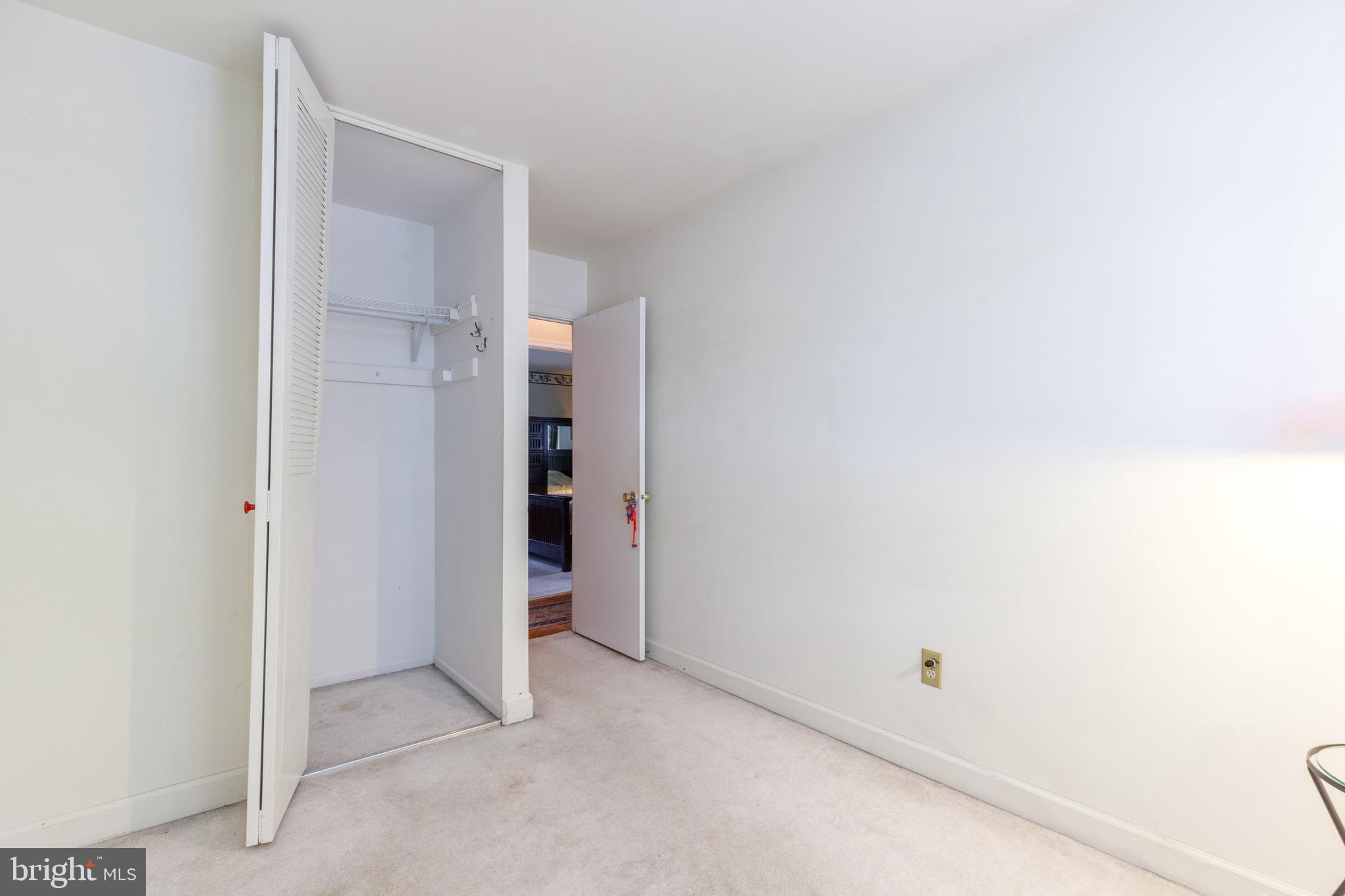4805 Ebenezer Road Baltimore, MD 21236 - Photo 21 of 37