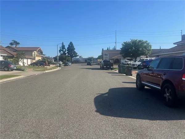 $1,900 | 17936 Santa Olivia Street, Fountain Valley, CA 92708