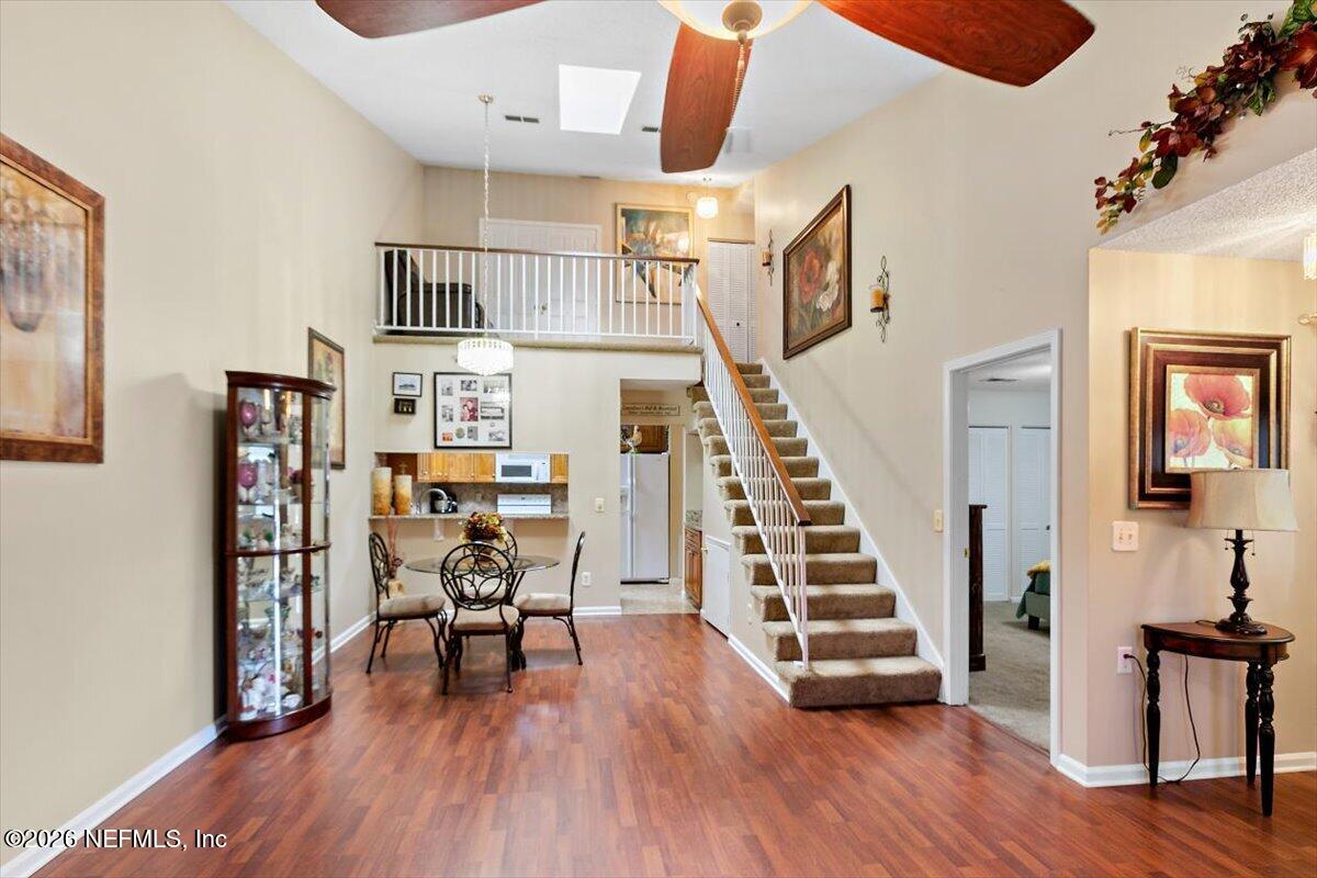 3801 Crown Point Road, Unit 1273 Jacksonville, FL 32257 - Photo 2 of 18 Living Room & Dining Room
