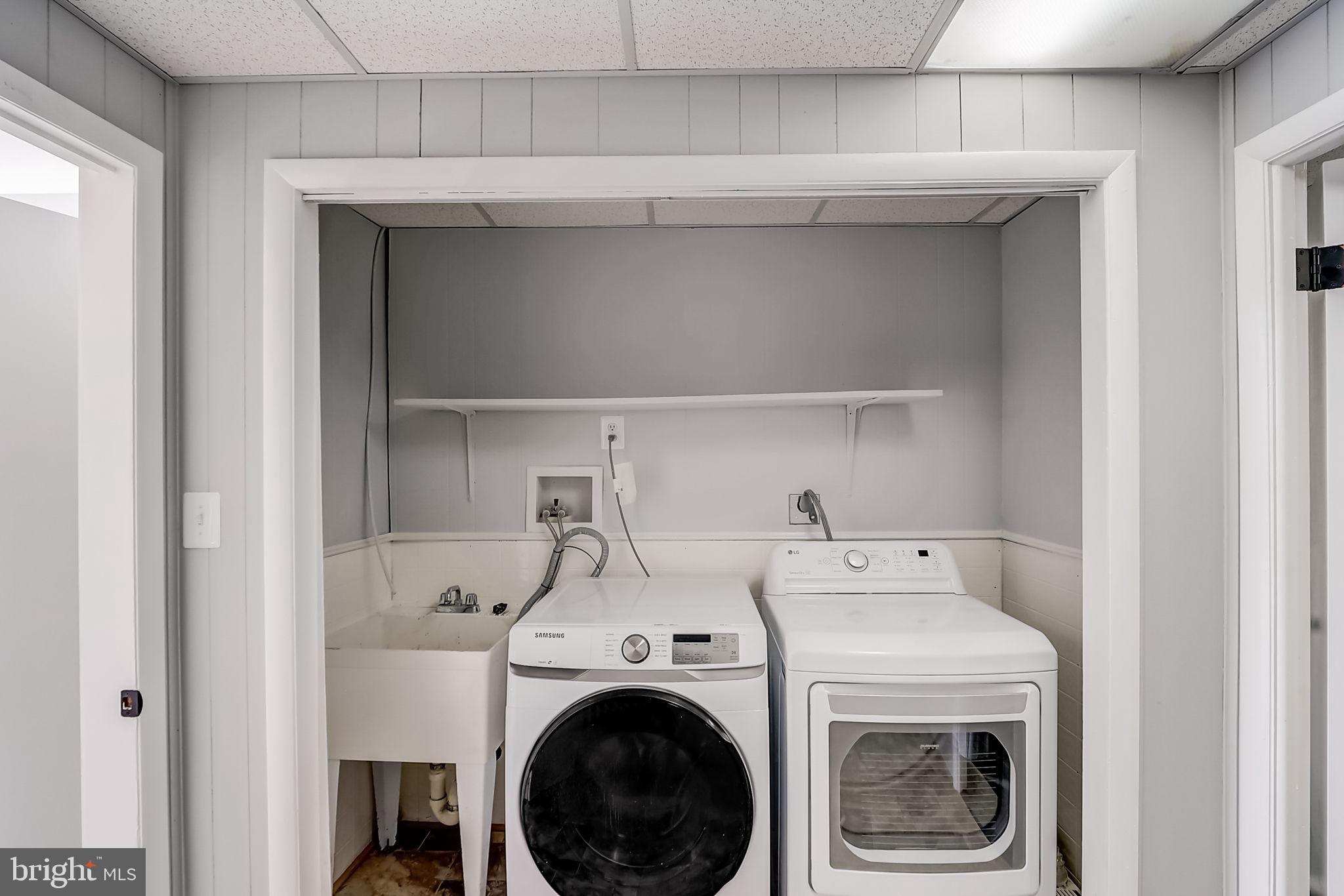 2416 Bel Pre Road Silver Spring, MD 20906 - Photo 33 of 58 Laundry Room