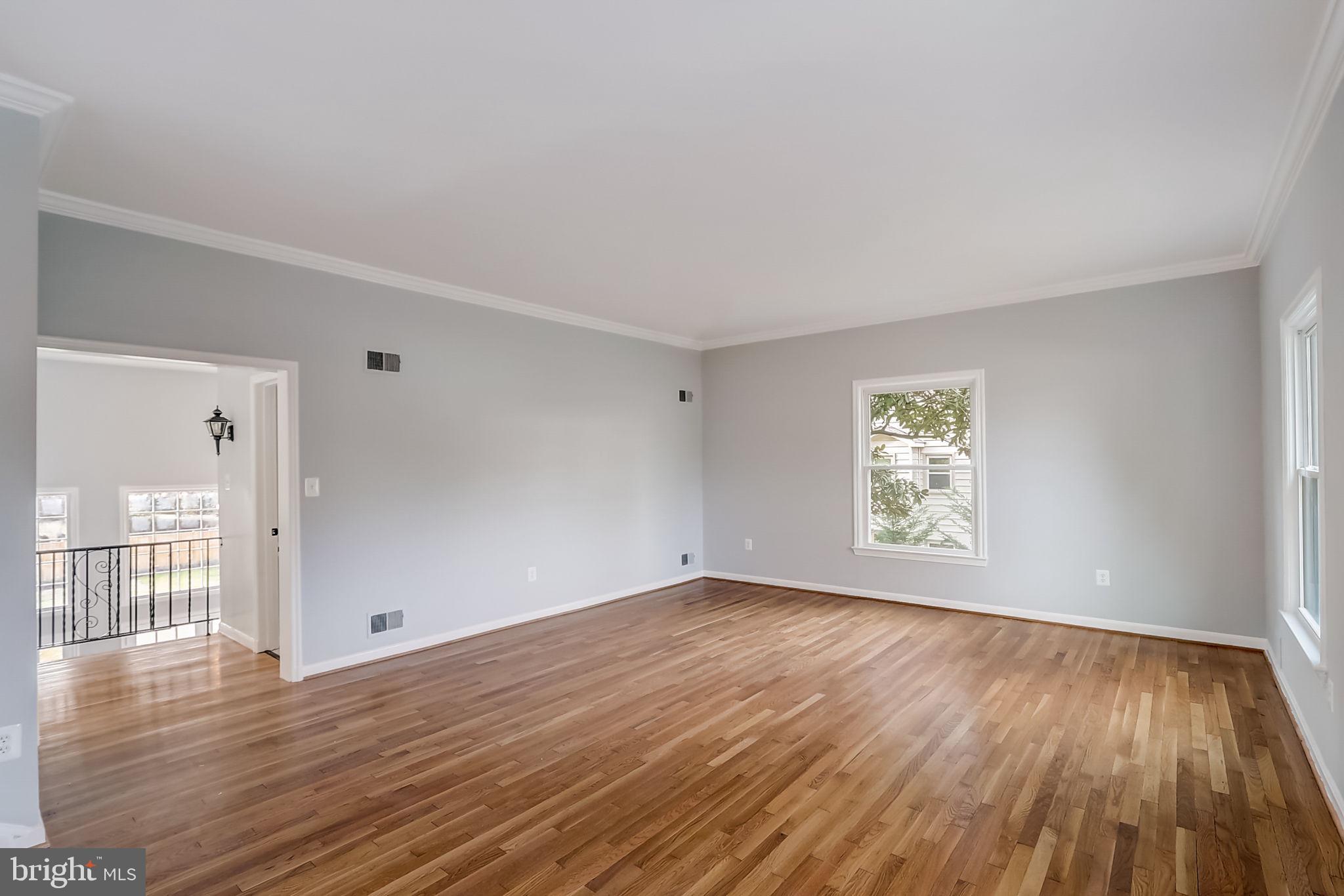 2416 Bel Pre Road Silver Spring, MD 20906 - Photo 49 of 58 Living room