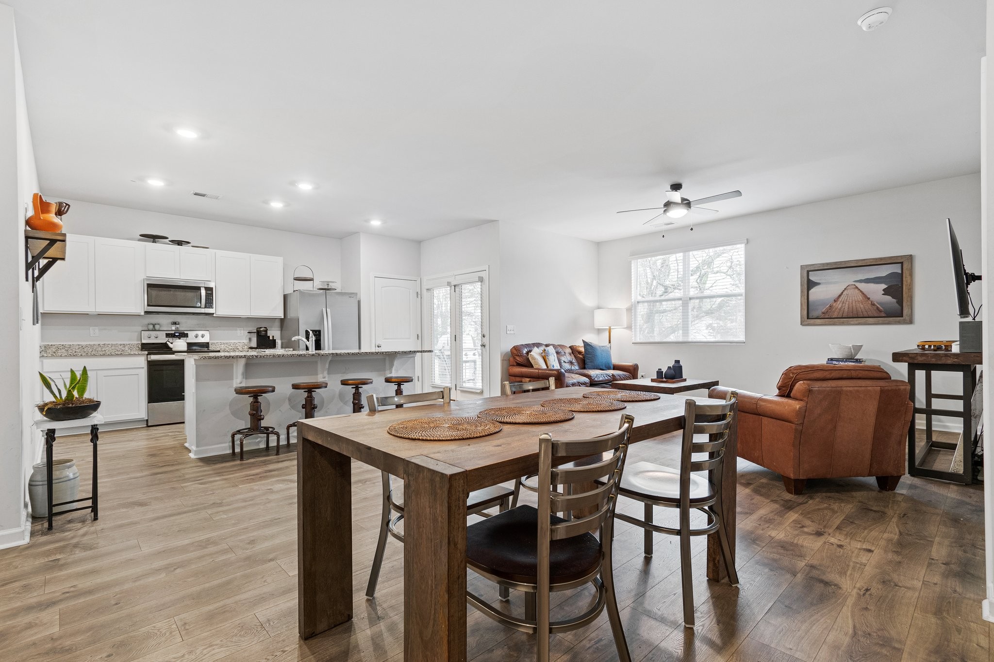 304 Ryan Road Chapel Hill, TN 37034 - Photo 6 of 29 Gallery Image 6