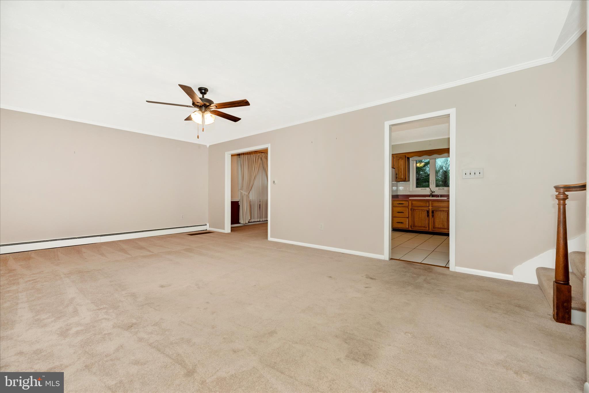 112 Dutrow Road Westminster, MD 21157 - Photo 11 of 50 Living Room
