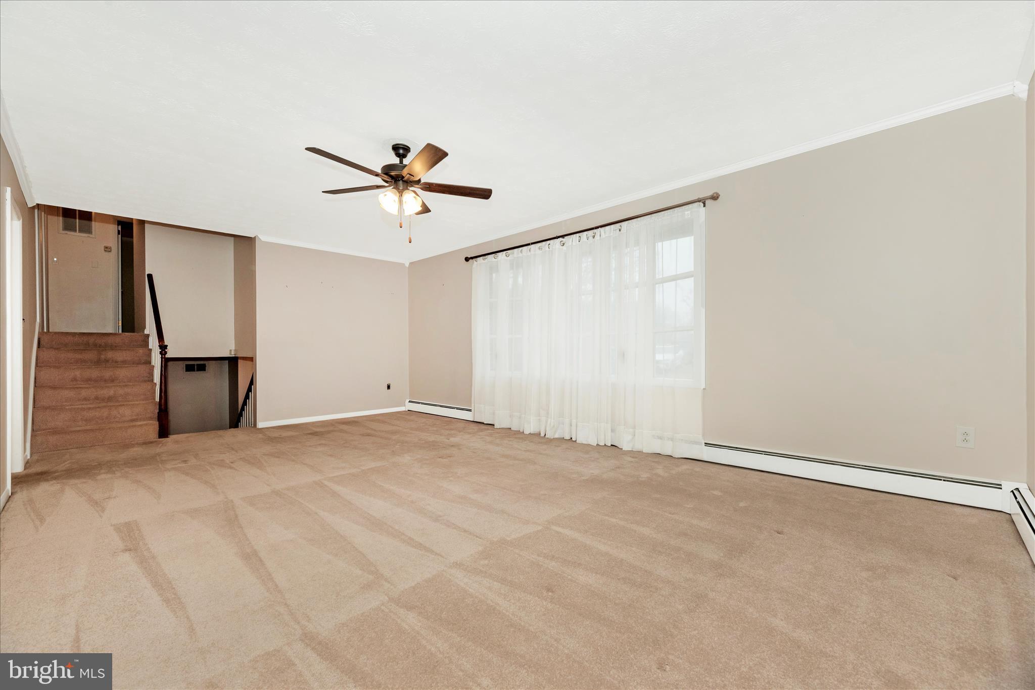 112 Dutrow Road Westminster, MD 21157 - Photo 4 of 50 Living Room