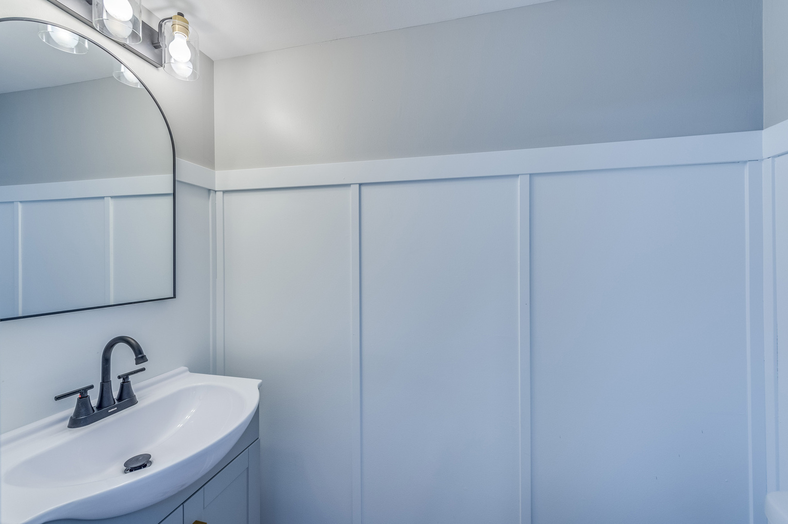 1412 Normantown Road Naperville, IL 60564 - Photo 11 of 22 Gallery Image 11