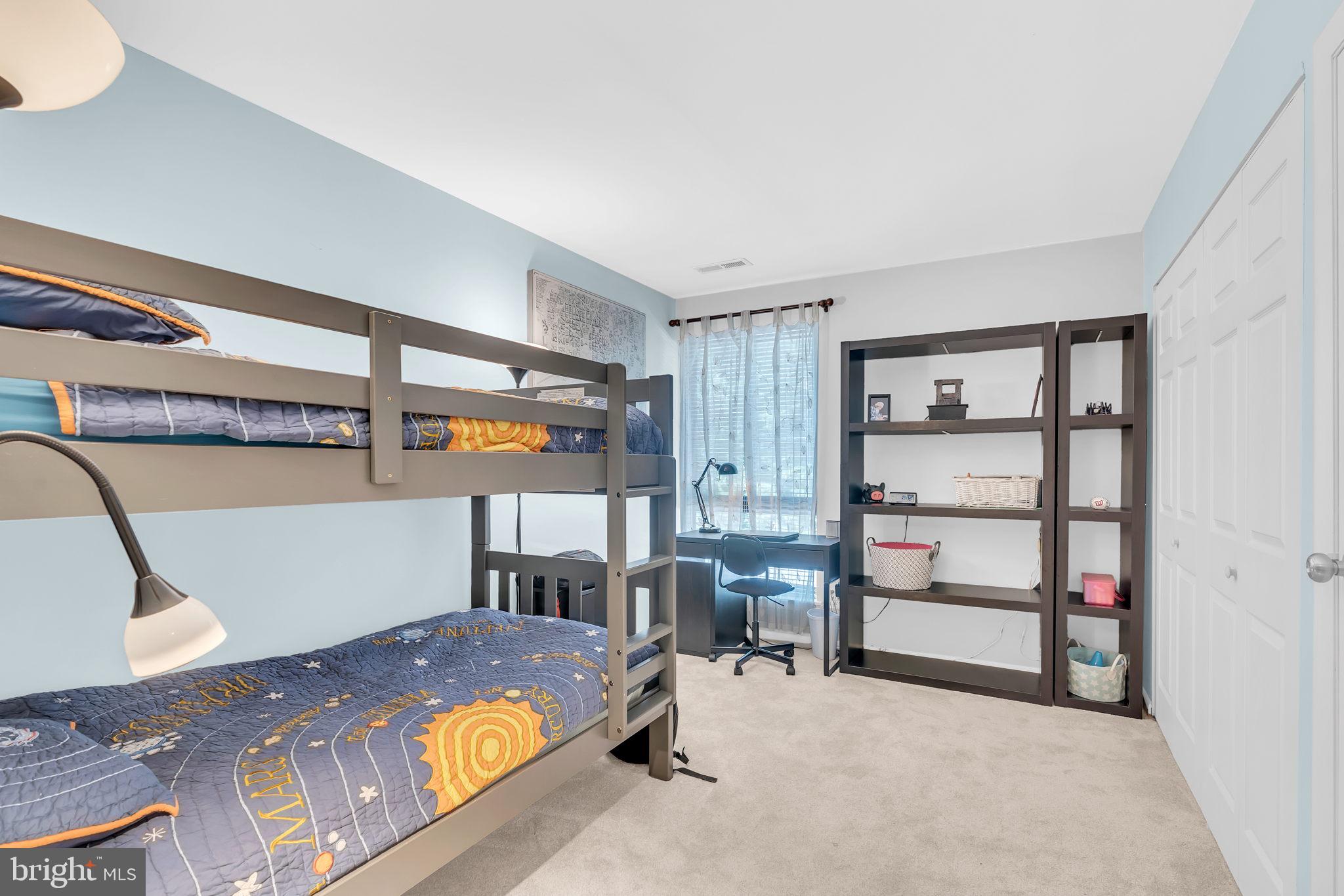 11236 Chestnut Grove Square, Unit 162 Reston, VA 20190 - Photo 15 of 24 Gallery Image 15