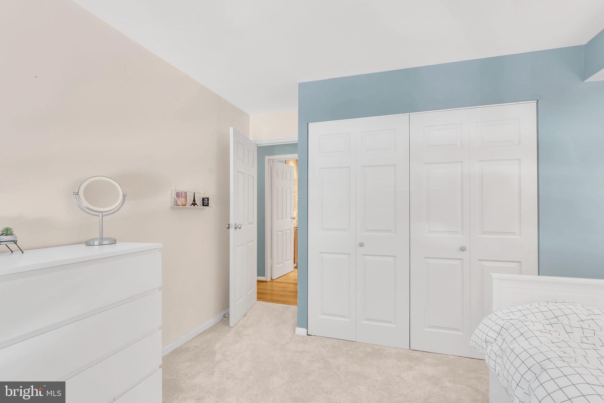 11236 Chestnut Grove Square, Unit 162 Reston, VA 20190 - Photo 18 of 24 Gallery Image 18