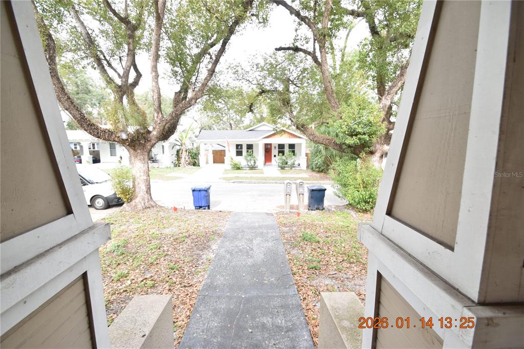 907 East Patterson Street Tampa, FL 33604 - Photo 35 of 35 a front view of a house with a yard