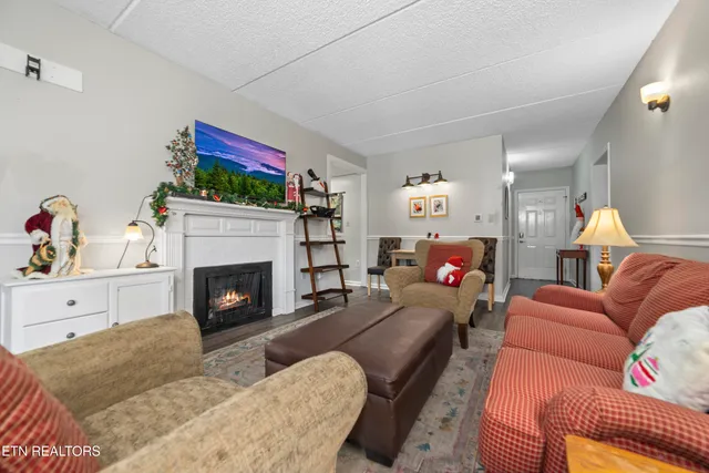 $449,000 | 102 Baskins Creek Bypass, Unit 506, Gatlinburg, TN 37738