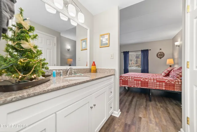 $449,000 | 102 Baskins Creek Bypass, Unit 506, Gatlinburg, TN 37738