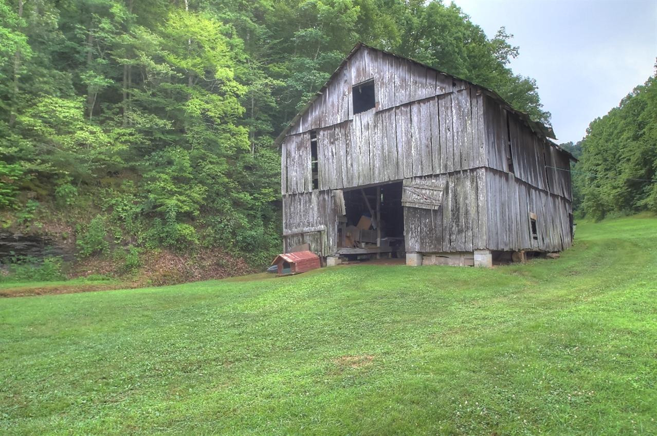 4725 Crane Creek Road Manchester, KY 40962 - Photo 26 of 50 Photo 26