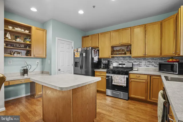 $330,000 | 22707 Ventura Way, California, MD 20619