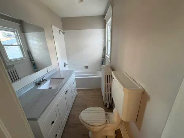 $239,900 | 607 North Maple Avenue, Green Bay, WI 54303