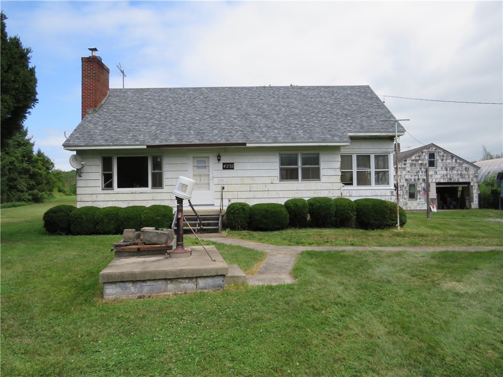 4232 Canandaigua Road, Walworth