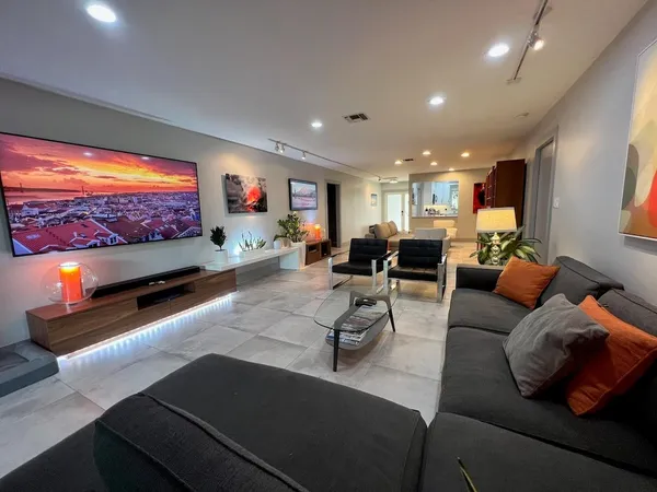 $3,975 | 4021 North Cypress Drive, Pompano Beach, FL 33069