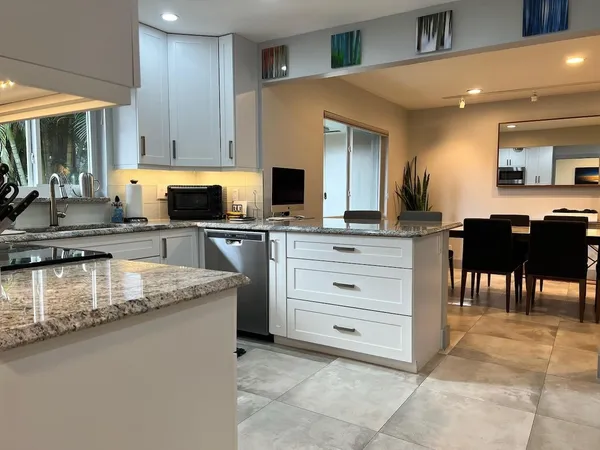 $3,975 | 4021 North Cypress Drive, Pompano Beach, FL 33069