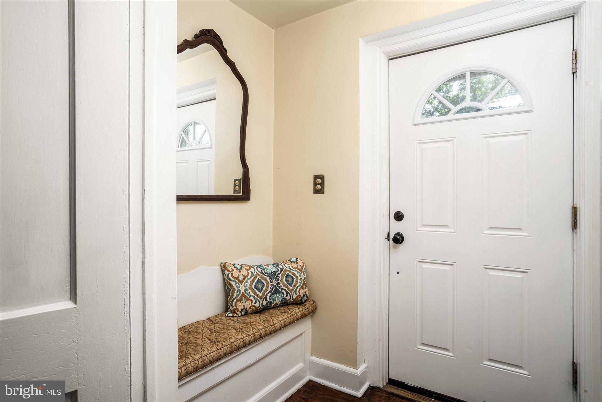 30 Upper Ferry Road Ewing, NJ 08628 - Photo 3 of 32