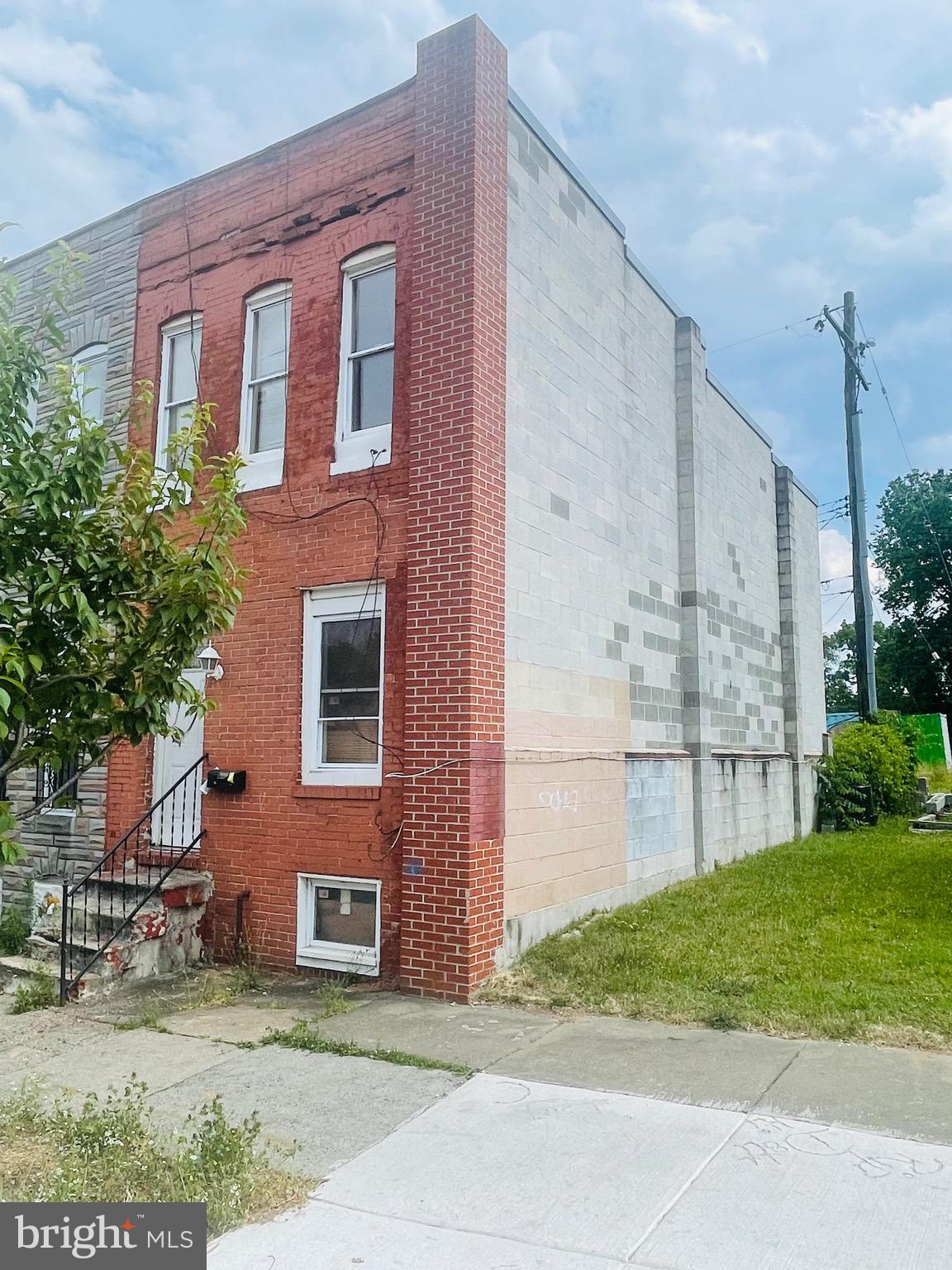 1349 Ramsay Street Baltimore, MD 21223 - Photo 2 of 22 Gallery Image 2