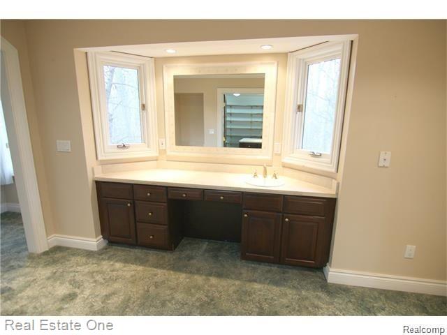 32400 Rock Ridge Lane Farmington Hills, MI 48334 - Photo 27 of 44