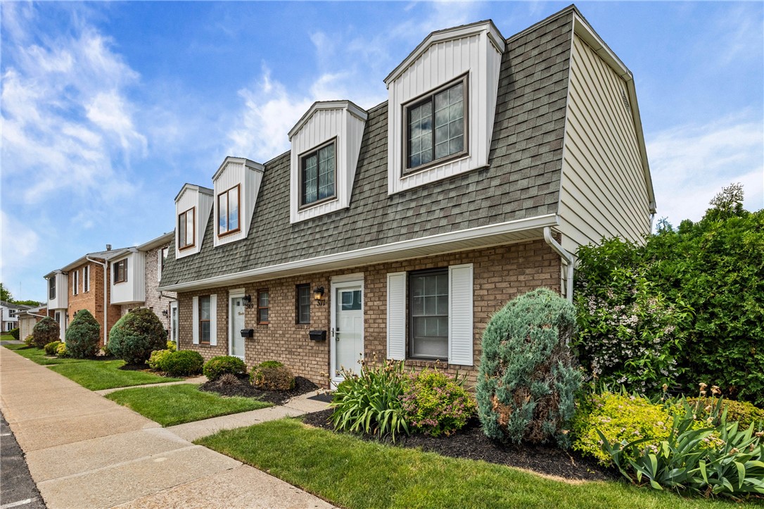 571 French Road Brighton, NY 14618 - Photo 4 of 50