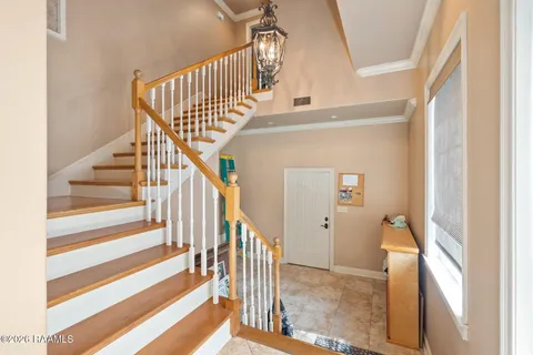 $775,000 | 118 West Bayou Parkway, Lafayette, LA 70503