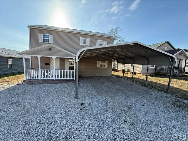 $269,000 | 609 Raymond Street, Potosi, MO 63664