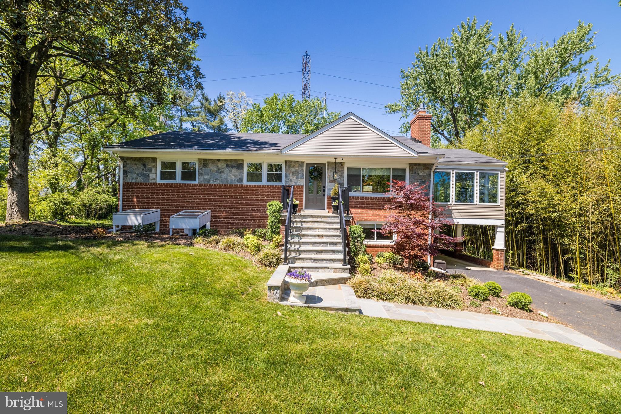 3510 Sharon Chapel Road Alexandria, VA 22310 - Photo 4 of 69 Gallery Image 4