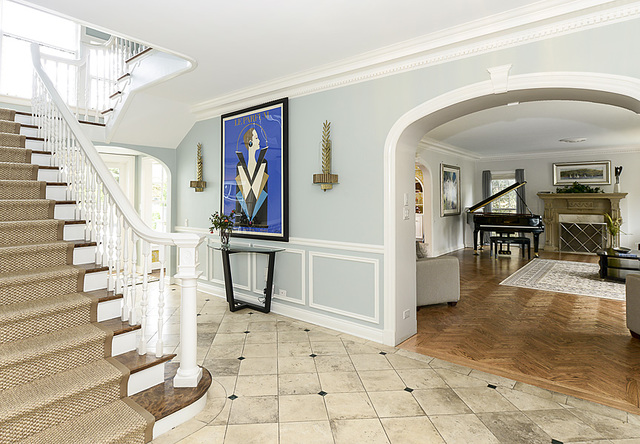 227 Raleigh Road Kenilworth, IL 60043 - Photo 8 of 40 a view of entryway and hall