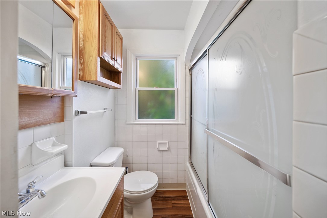 3722 Bainbridge Road Cleveland Heights, OH 44118 - Photo 11 of 29 Gallery Image 11